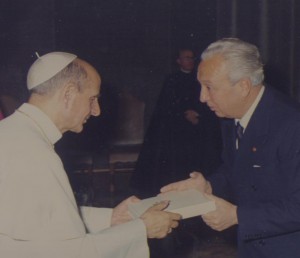 Antonio Negro
1908 - 2010 with Pope Paul
VI